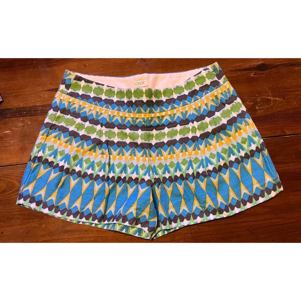 J. Crew women's multicolored shorts size 0 side and back slit pockets
